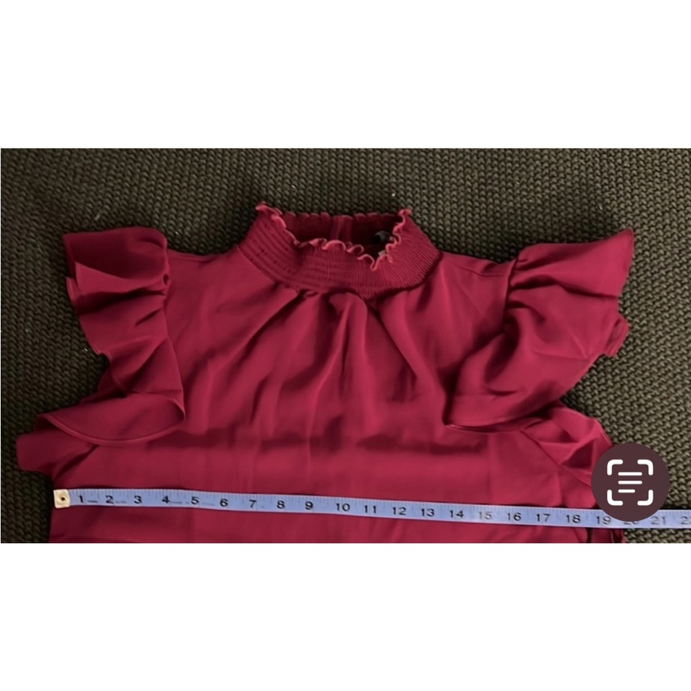 NEW! 1.State Chiffon Flutter Short Sleeve Smocked Mock Neck Blouse Plum Fairy M - Picture 7 of 8